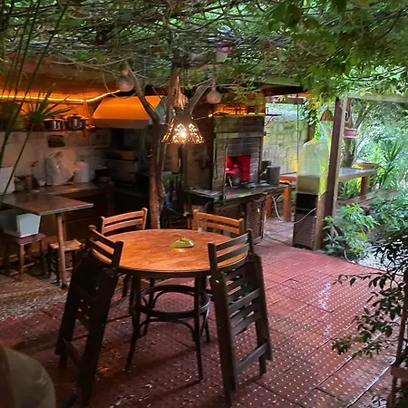 Palmiye Evi בית הארחה